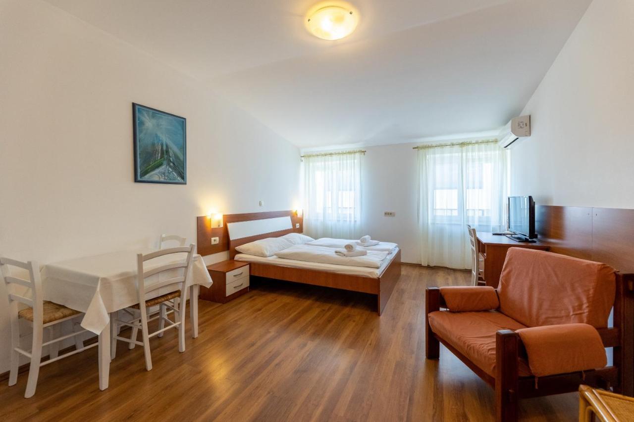 Apartments Liburnija Abbázia Kültér fotó
