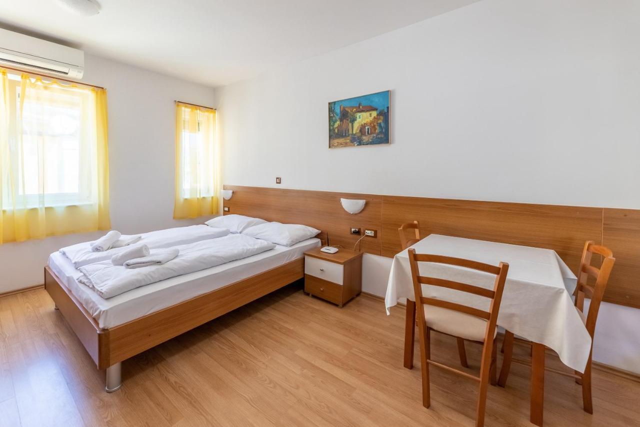 Apartments Liburnija Abbázia Kültér fotó
